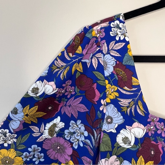 BCBG Generation Square Neck Floral Casual Dress blue size 12. - Picture 9 of 16